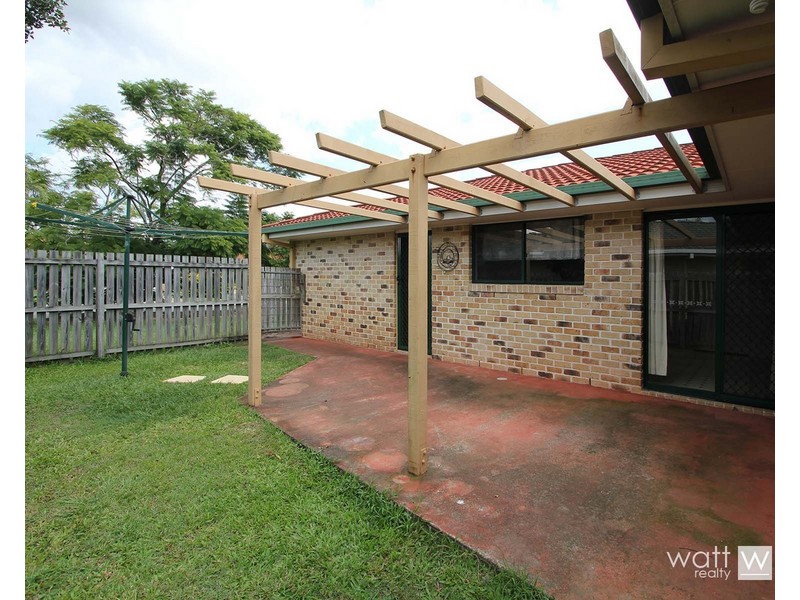 16 Silkyoak Circuit, Fitzgibbon QLD 4018