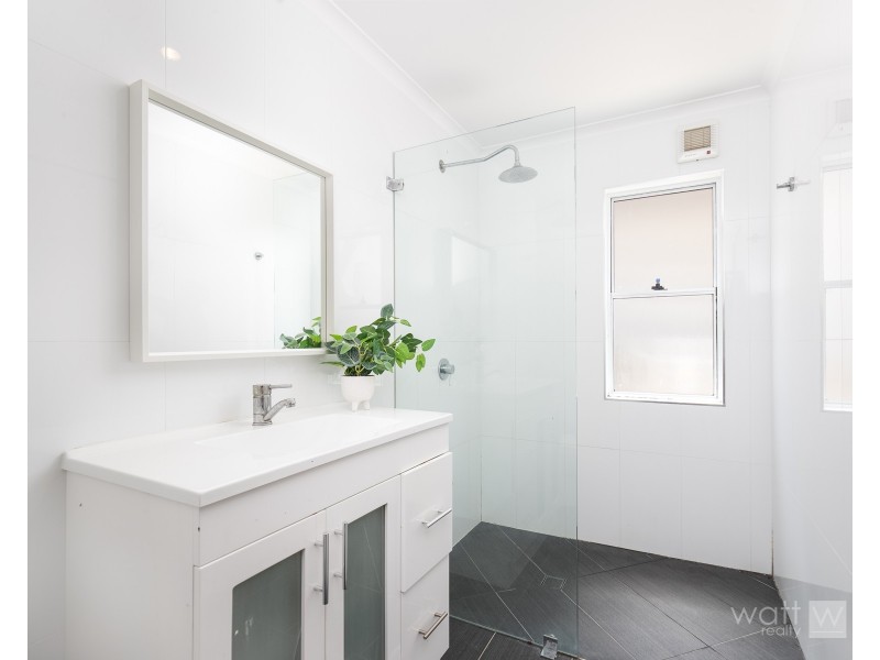 70 Kennedy Street, Brighton QLD 4017