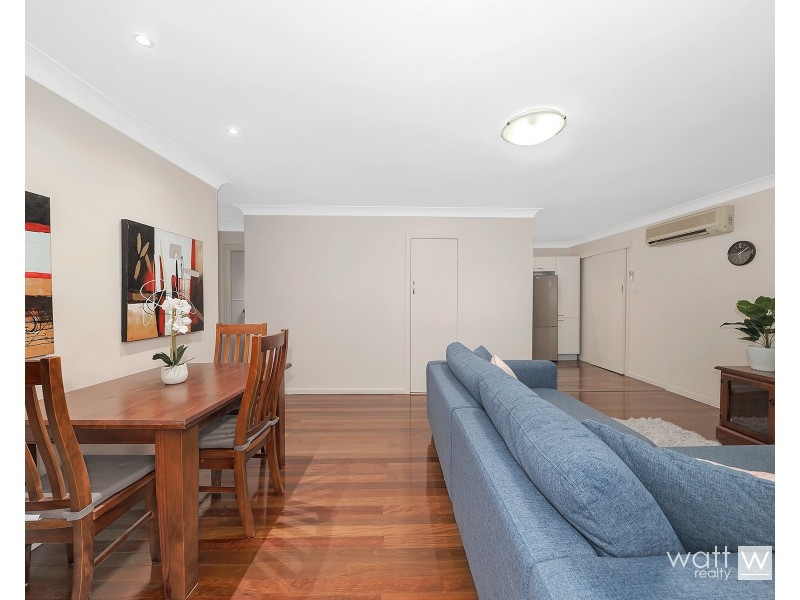 10 Kaiyar Street, Chermside West QLD 4032