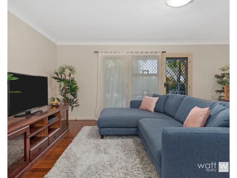 10 Kaiyar Street, Chermside West QLD 4032