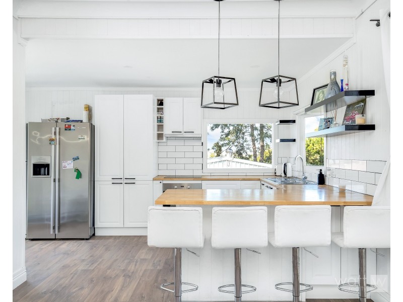 97 Samsonvale Road, Strathpine QLD 4500