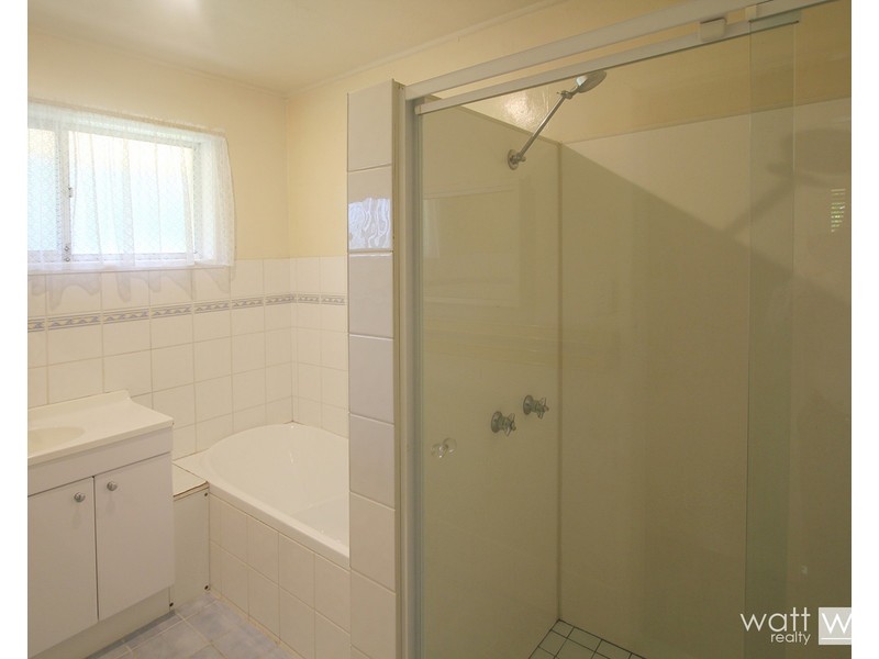 19 Pacific Street, Chermside West QLD 4032