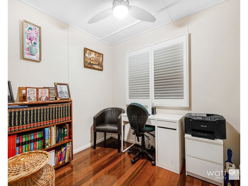 8 Gresford Street, Chermside West QLD 4032