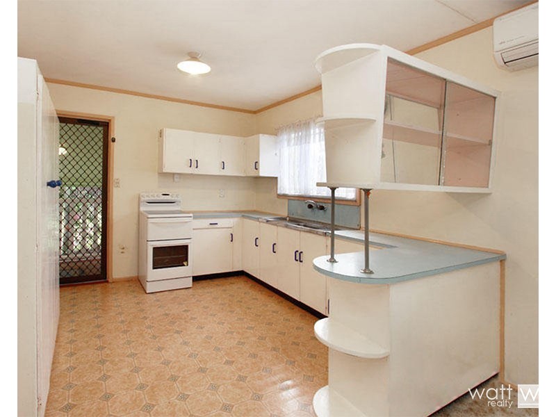 93 Landsboro Avenue, Boondall QLD 4034