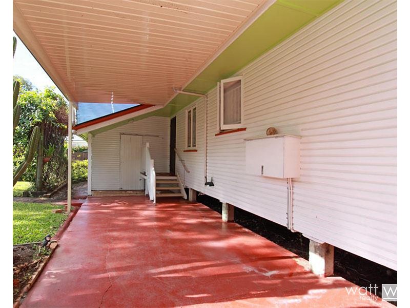 93 Landsboro Avenue, Boondall QLD 4034