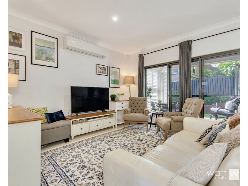 21 Centre Street, Aspley QLD 4034