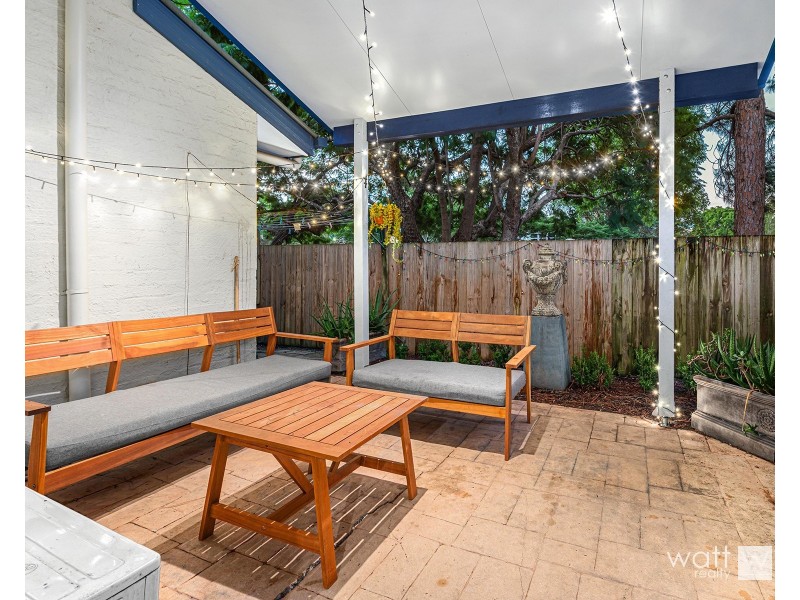 2/117 Amelia Street, Nundah QLD 4012