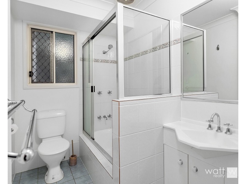 2/117 Amelia Street, Nundah QLD 4012