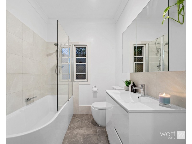 11 Dunsford Street, Zillmere QLD 4034