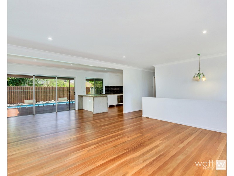 16 Montclair Street, Aspley QLD 4034