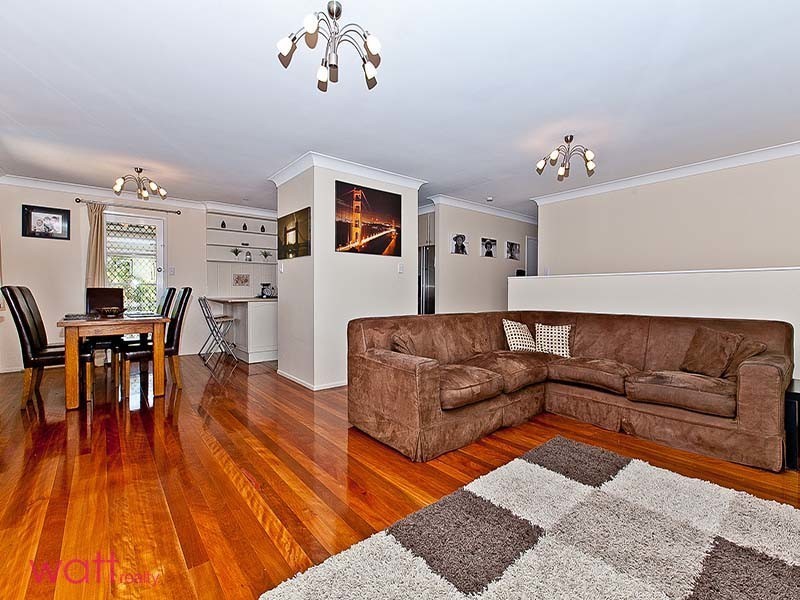 6 Kanofski Street, Chermside West QLD 4032