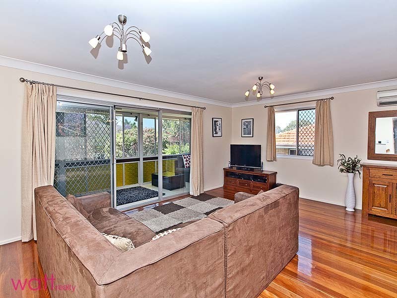 6 Kanofski Street, Chermside West QLD 4032