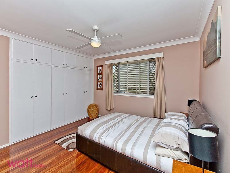 6 Kanofski Street, Chermside West QLD 4032