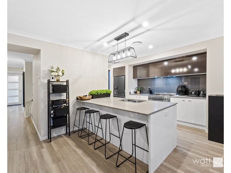 14 Kansas Street, Bridgeman Downs QLD 4035