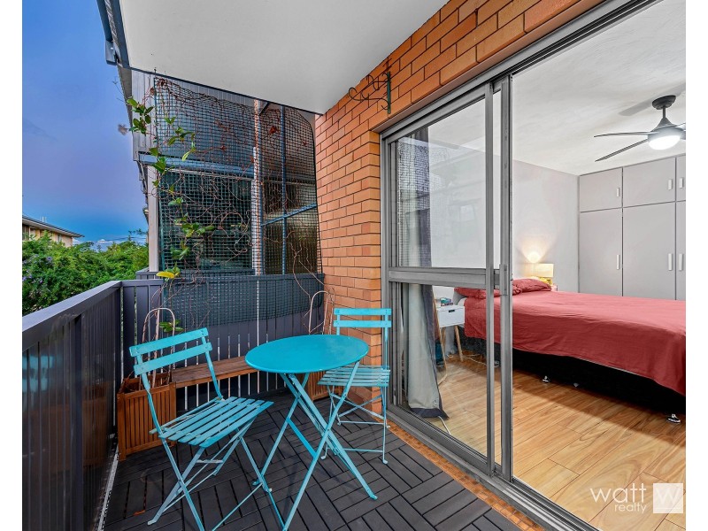 2/747 Sandgate Road, Clayfield QLD 4011