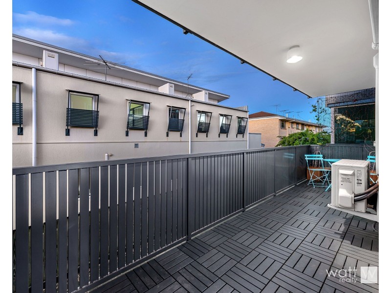 2/747 Sandgate Road, Clayfield QLD 4011