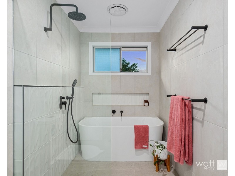 9/6 Myrtle Crescent, Bridgeman Downs QLD 4035