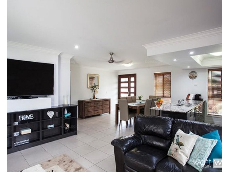 4 Alpine Court, Kallangur QLD 4503