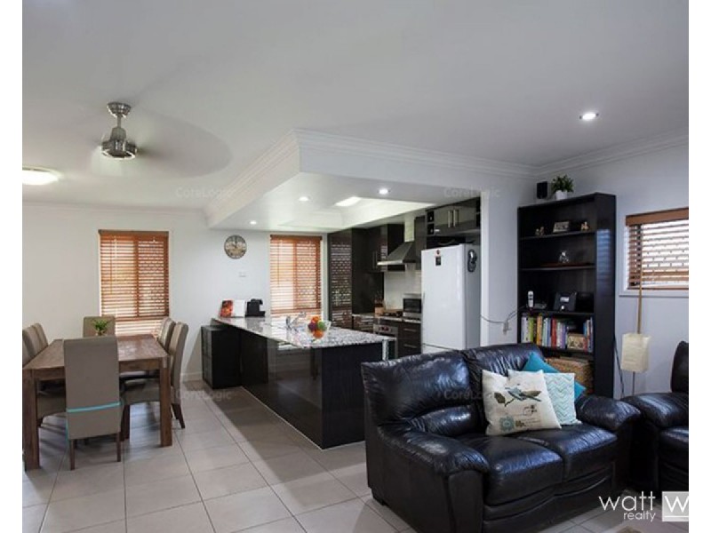 4 Alpine Court, Kallangur QLD 4503
