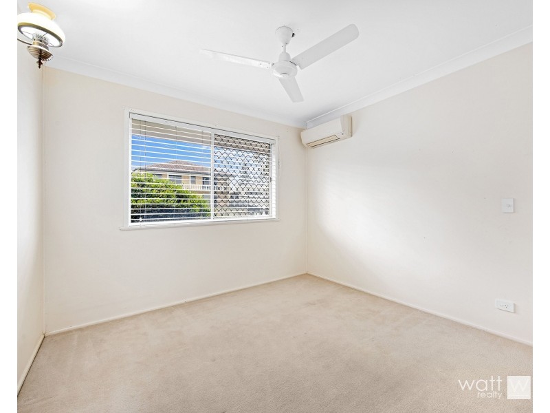34 Graymond Street, Chermside West QLD 4032