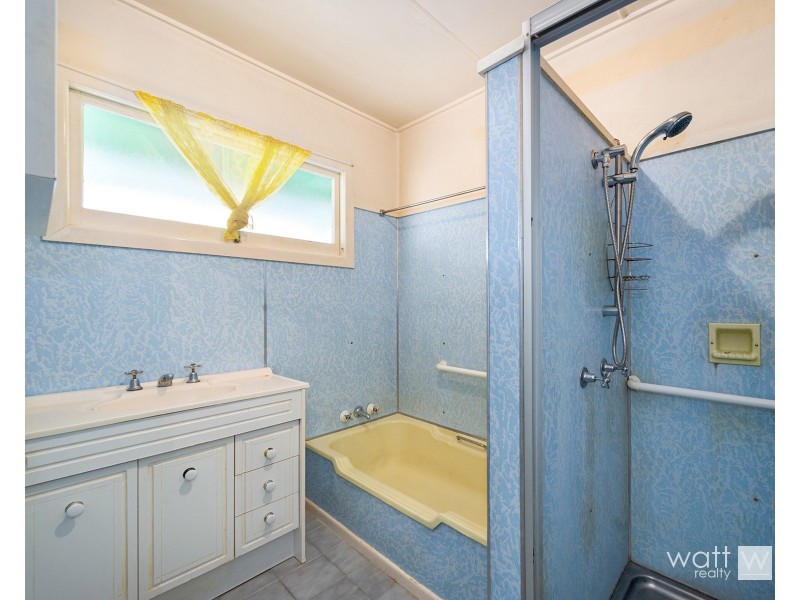 59 Landsboro Avenue, Boondall QLD 4034