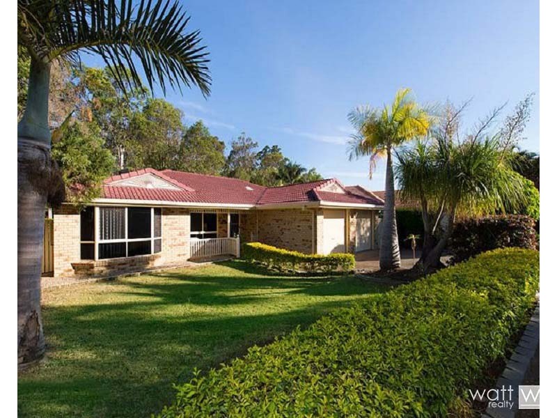 18 Oxford Crescent, Bridgeman Downs QLD 4035
