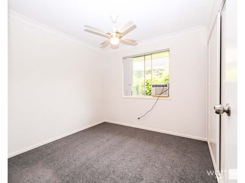 18 Oxford Crescent, Bridgeman Downs QLD 4035