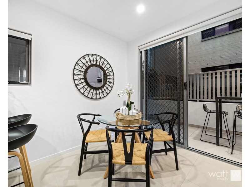 2/25 Riverview Terrace, Indooroopilly QLD 4068