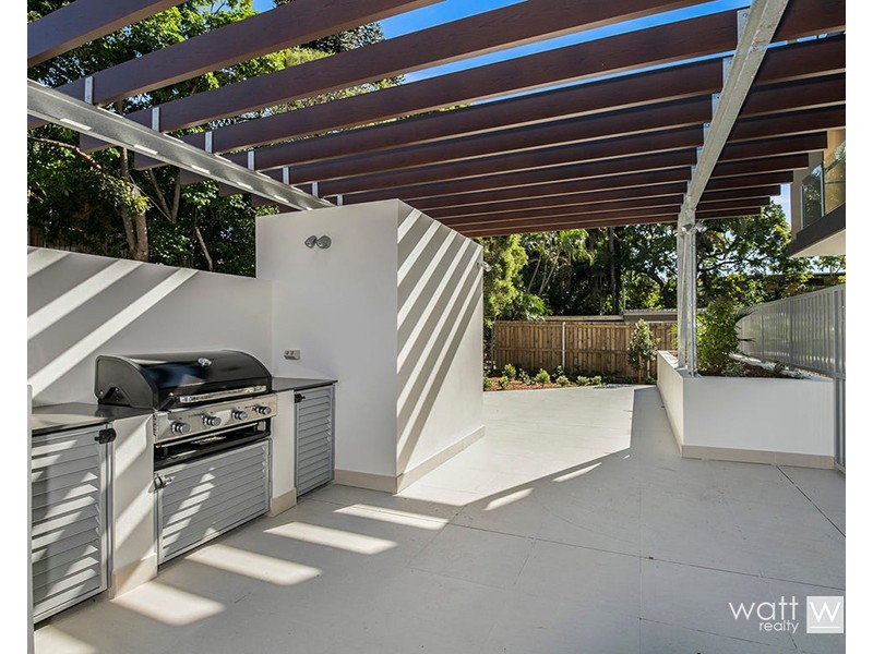 2/25 Riverview Terrace, Indooroopilly QLD 4068