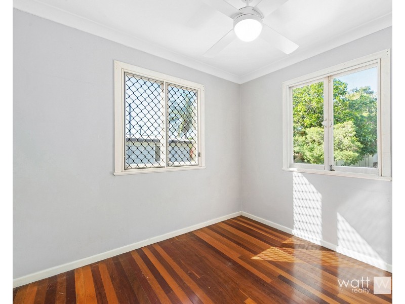 27 Cresfield Street, Zillmere QLD 4034