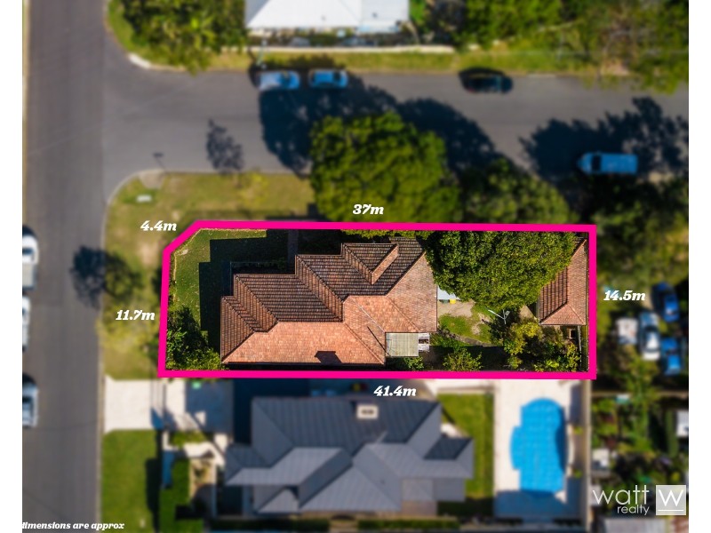 18 Barker Street, Wavell Heights QLD 4012
