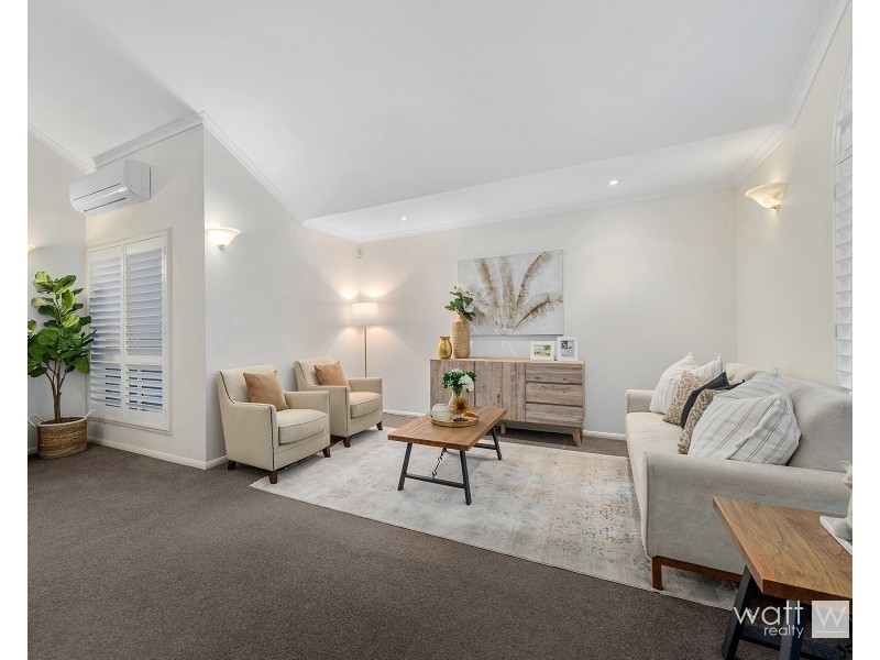 8 Shaw Close, Brighton QLD 4017