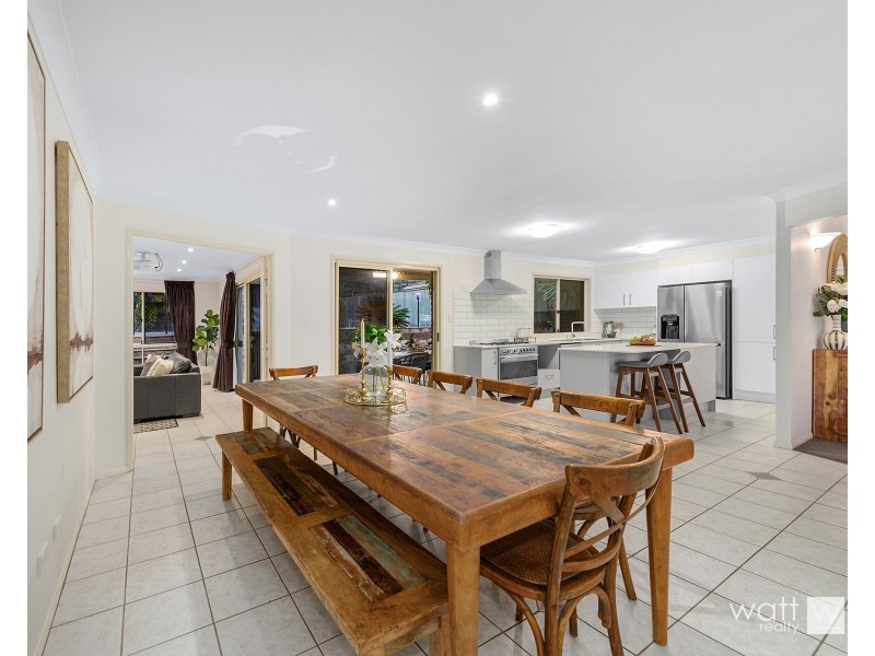 8 Shaw Close, Brighton QLD 4017