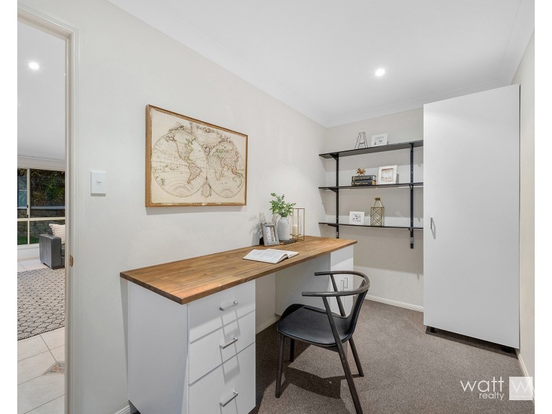 8 Shaw Close, Brighton QLD 4017