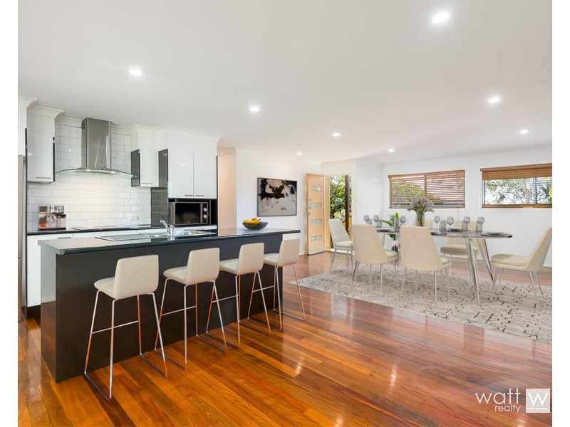 5 Caesar Road, Ferny Hills QLD 4055
