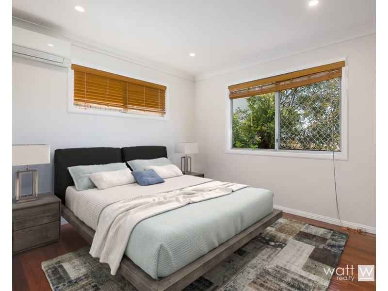 5 Caesar Road, Ferny Hills QLD 4055