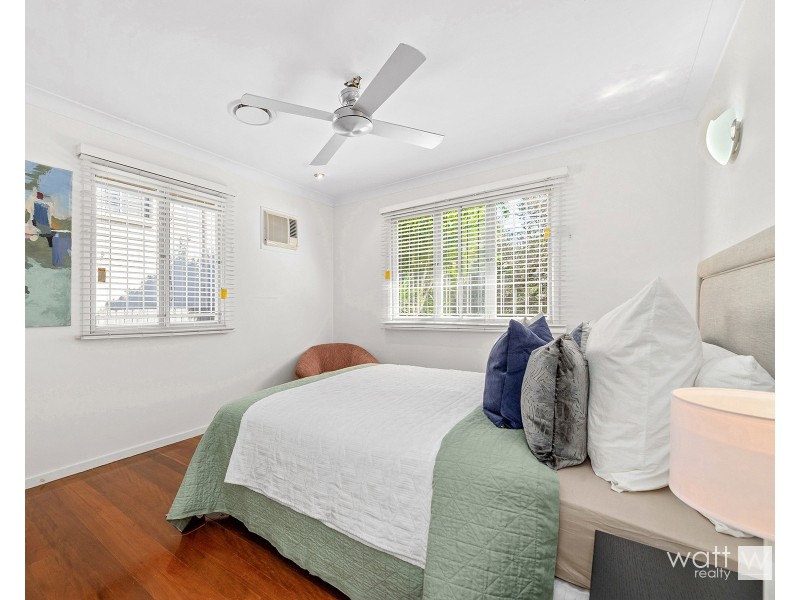 17 Montclair Street, Aspley QLD 4034