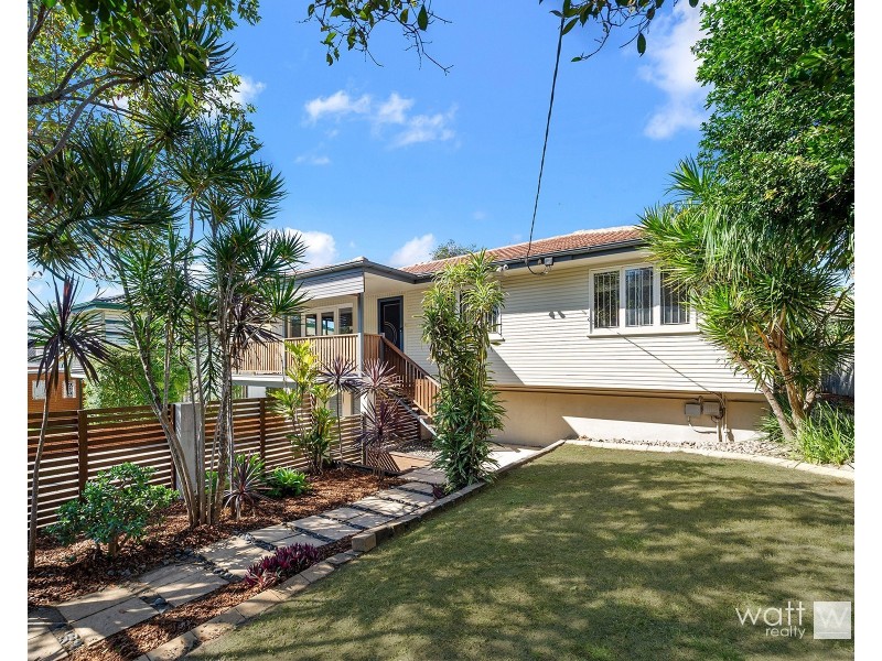 17 Montclair Street, Aspley QLD 4034