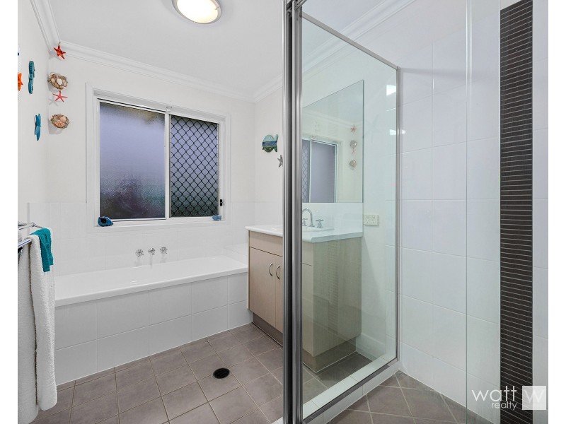 14 Mondial Drive, Warner QLD 4500