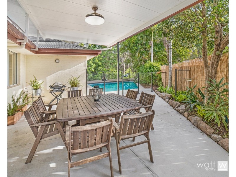 10 Amanda Place, Bridgeman Downs QLD 4035