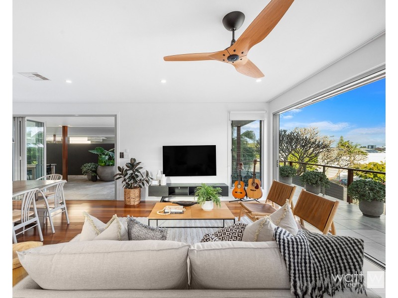 2 Angliss Street, Wilston QLD 4051