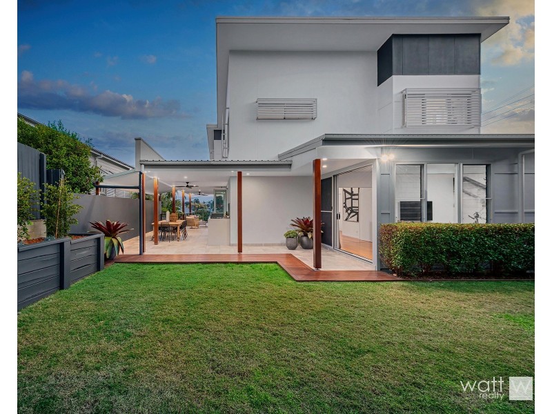 2 Angliss Street, Wilston QLD 4051