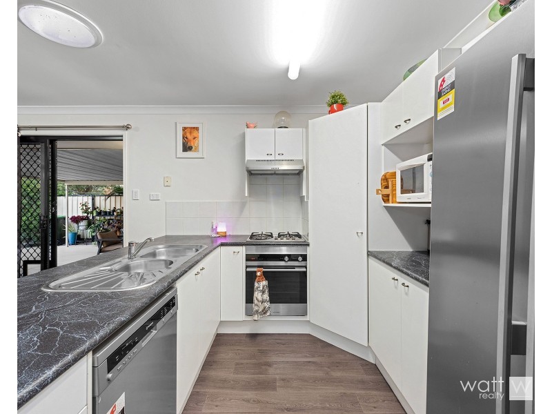 110 Cambridge Crescent, Fitzgibbon QLD 4018