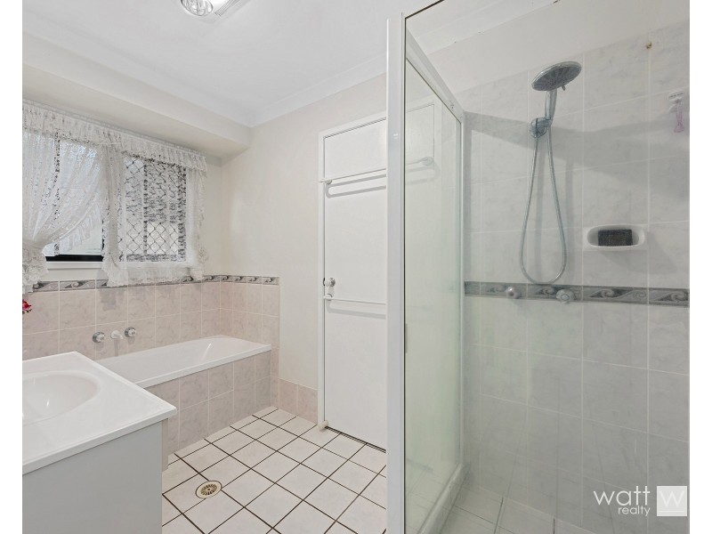 110 Cambridge Crescent, Fitzgibbon QLD 4018