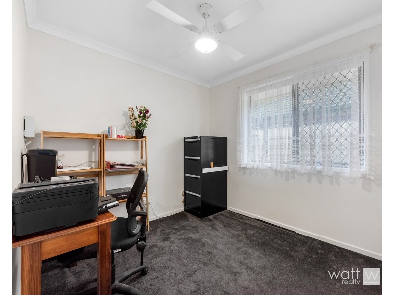 110 Cambridge Crescent, Fitzgibbon QLD 4018