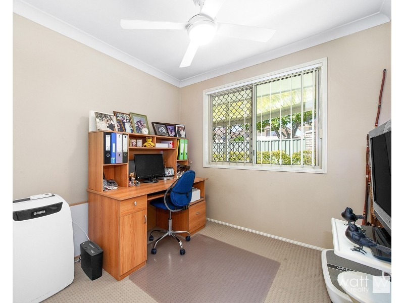 4/9 Lavender Place, Fitzgibbon QLD 4018