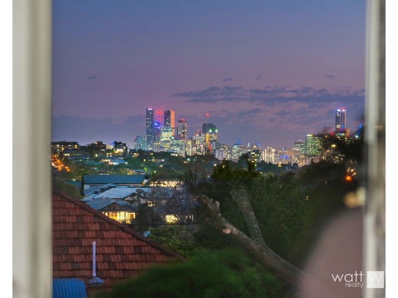 90 Rode Road, Wavell Heights QLD 4012