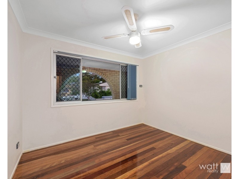 8 Ifield Street, Mcdowall QLD 4053