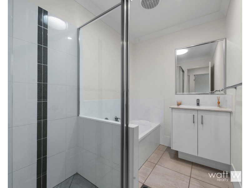 35/10 Emerald Place, Bridgeman Downs QLD 4035