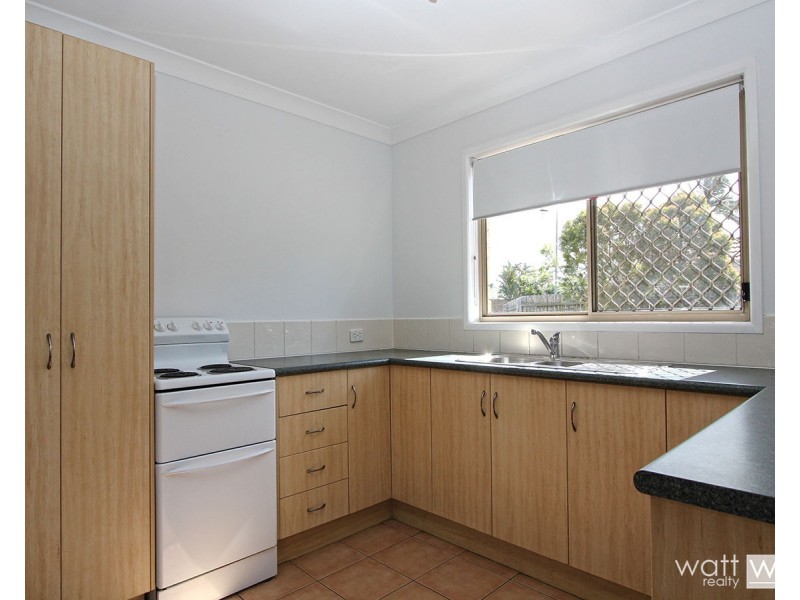 2/9 Conifer Close, Fitzgibbon QLD 4018